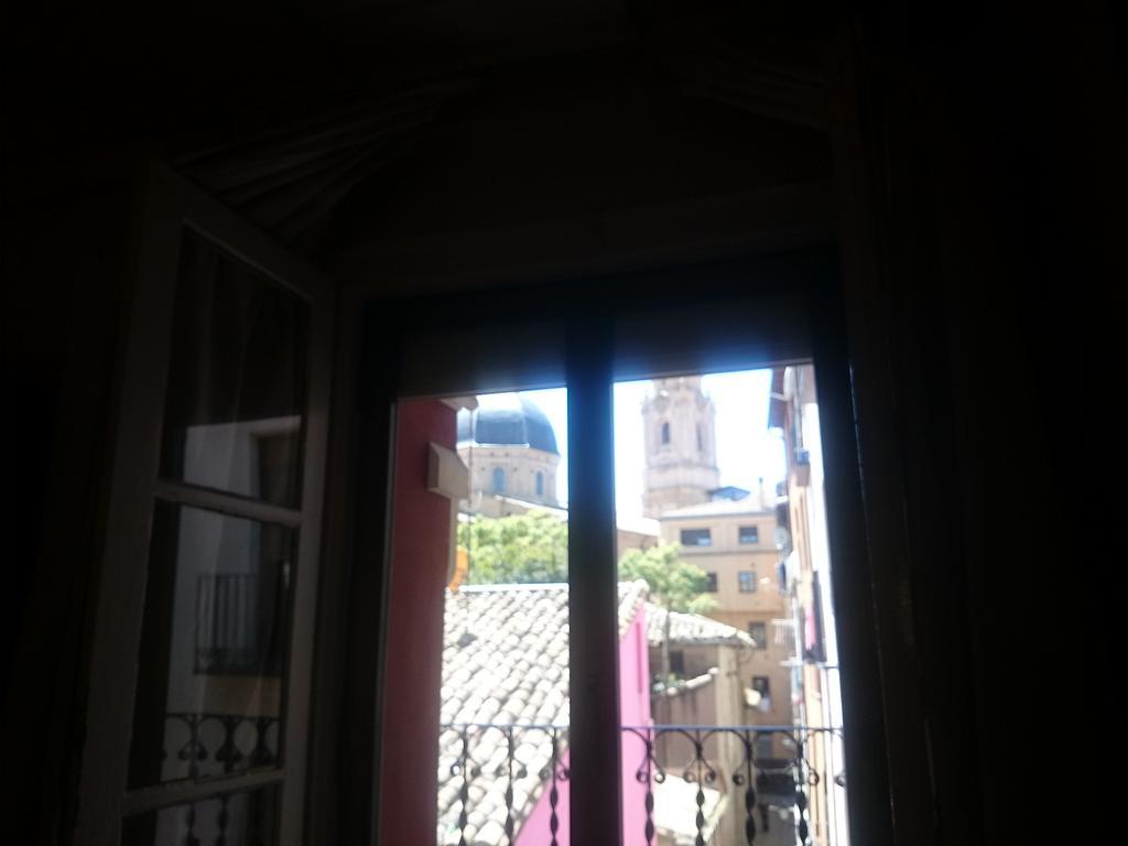 Hostal El Centro Huesca Extérieur photo